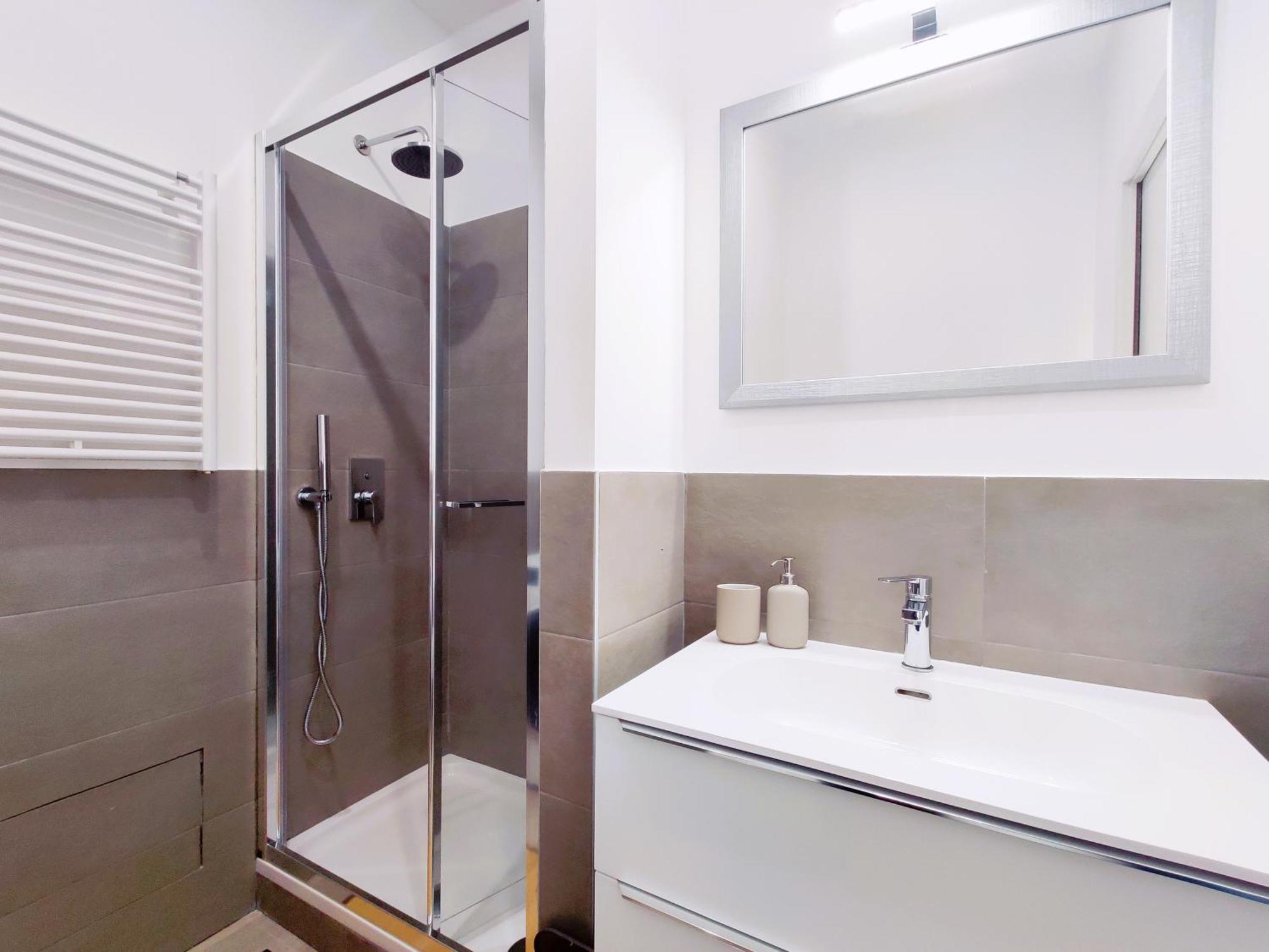 Appartement Lussuoso Quadrilocale In Piazza Tricolore